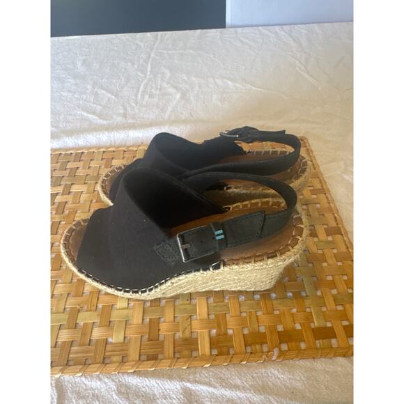 TOMS Women’s Black Canvas Espadrille Wedge Sandals Size 7.5 Peep Toe Ankle Strap - Picture 4 of 5